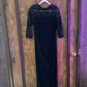 Chic Black Sequin Long Sleeve Dress